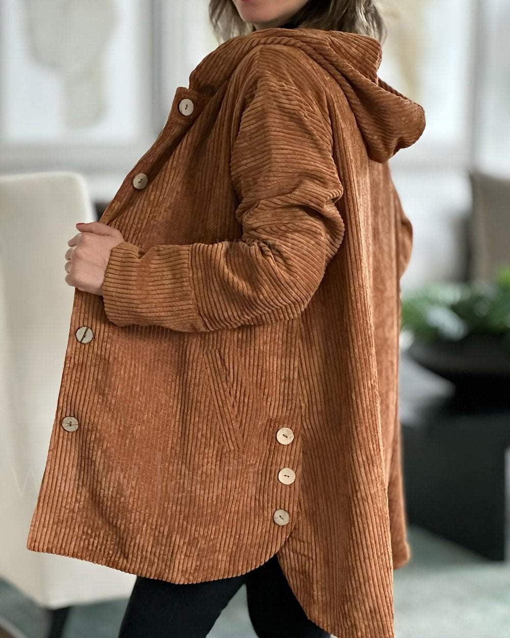 Women's Oversized Corduroy Jacket with Hood for Autumn Days