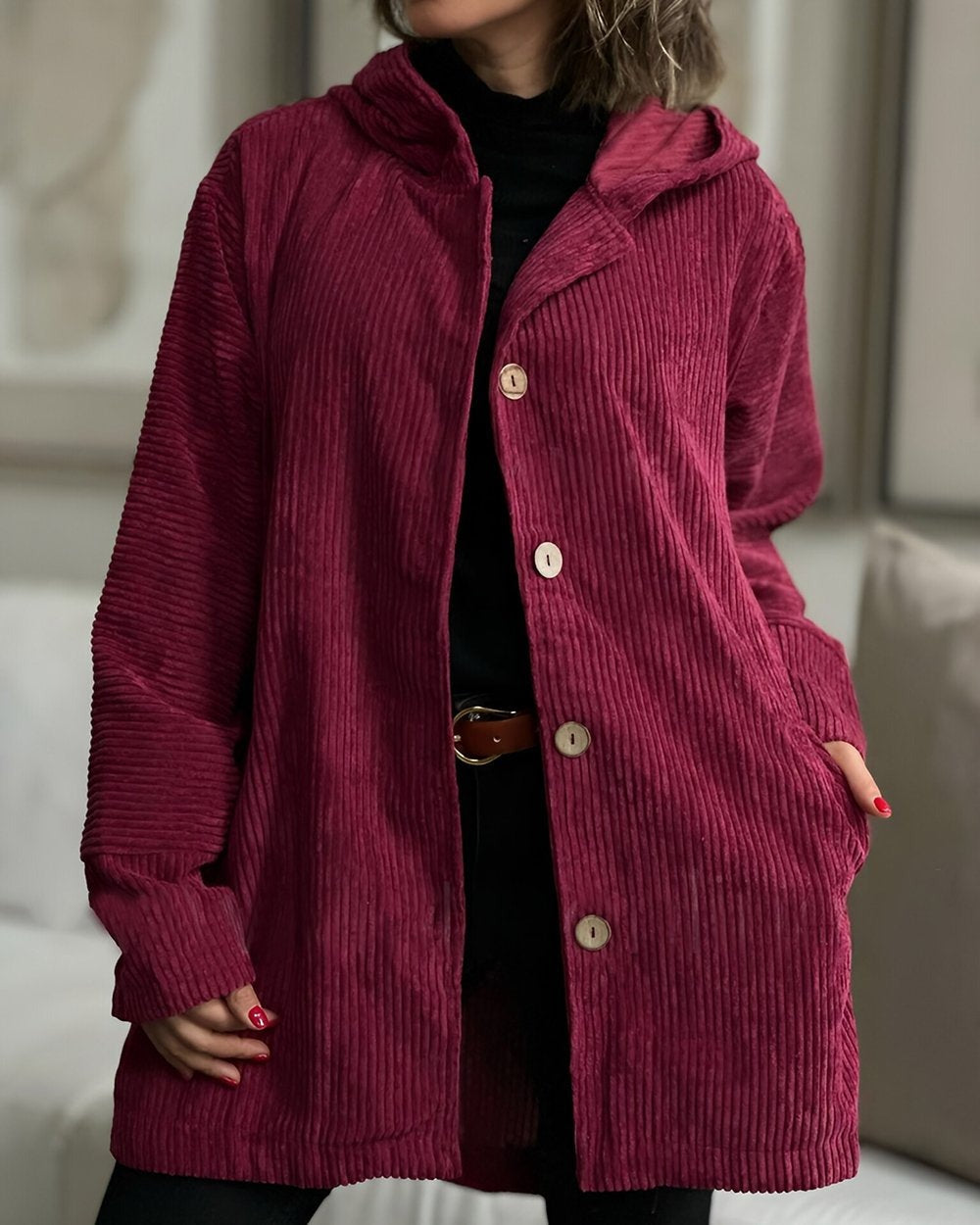Women's oversized corduroy jacket in burgundy