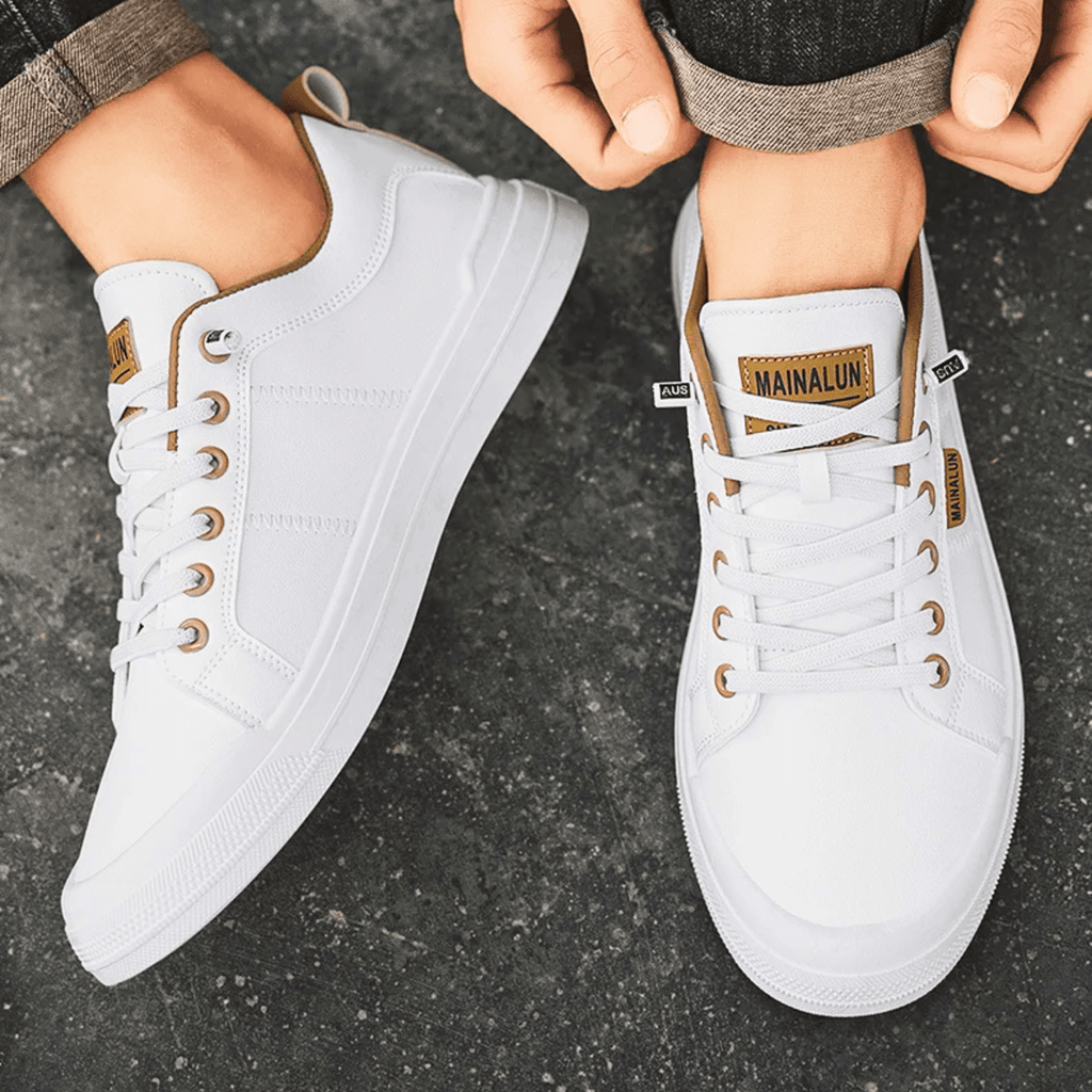 Men's lace-up sneakers in white – top view