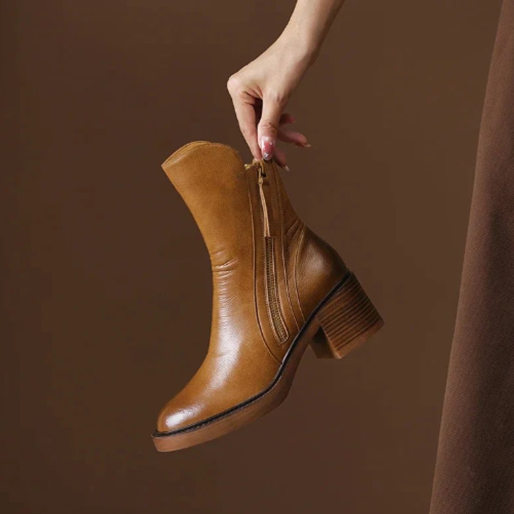 Women's block heel ankle boots in brown – side view