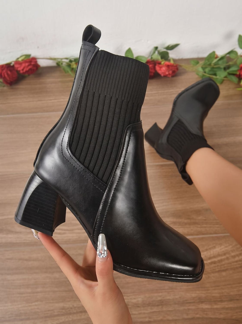 Women's knit shaft ankle boots in black – pair