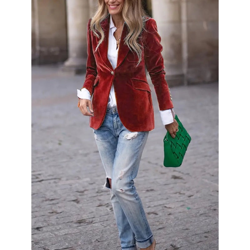 Women's classic one-button blazer in red – outfit view