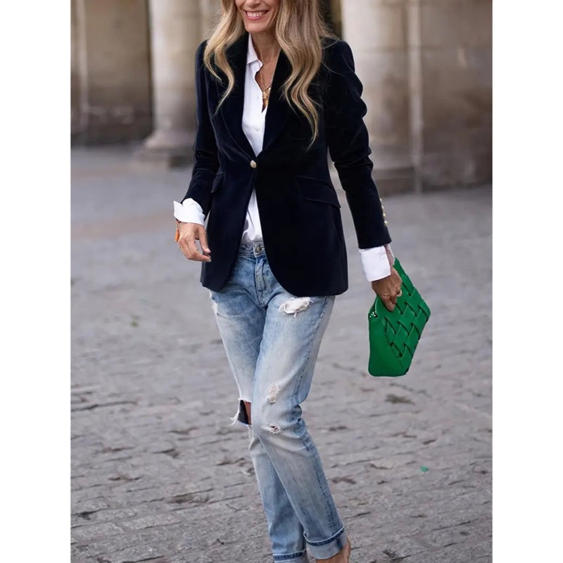 Women's classic one-button blazer in black – outfit view