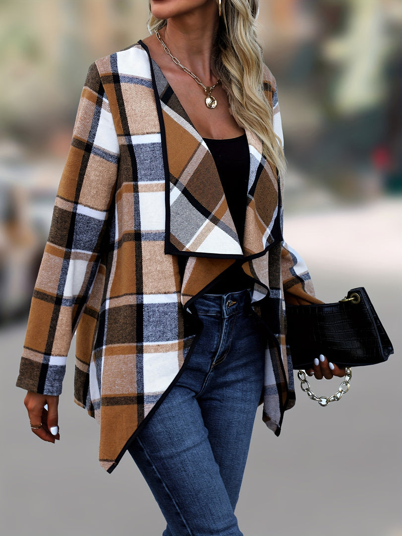 Women's draped check jacket in camel and navy – walking