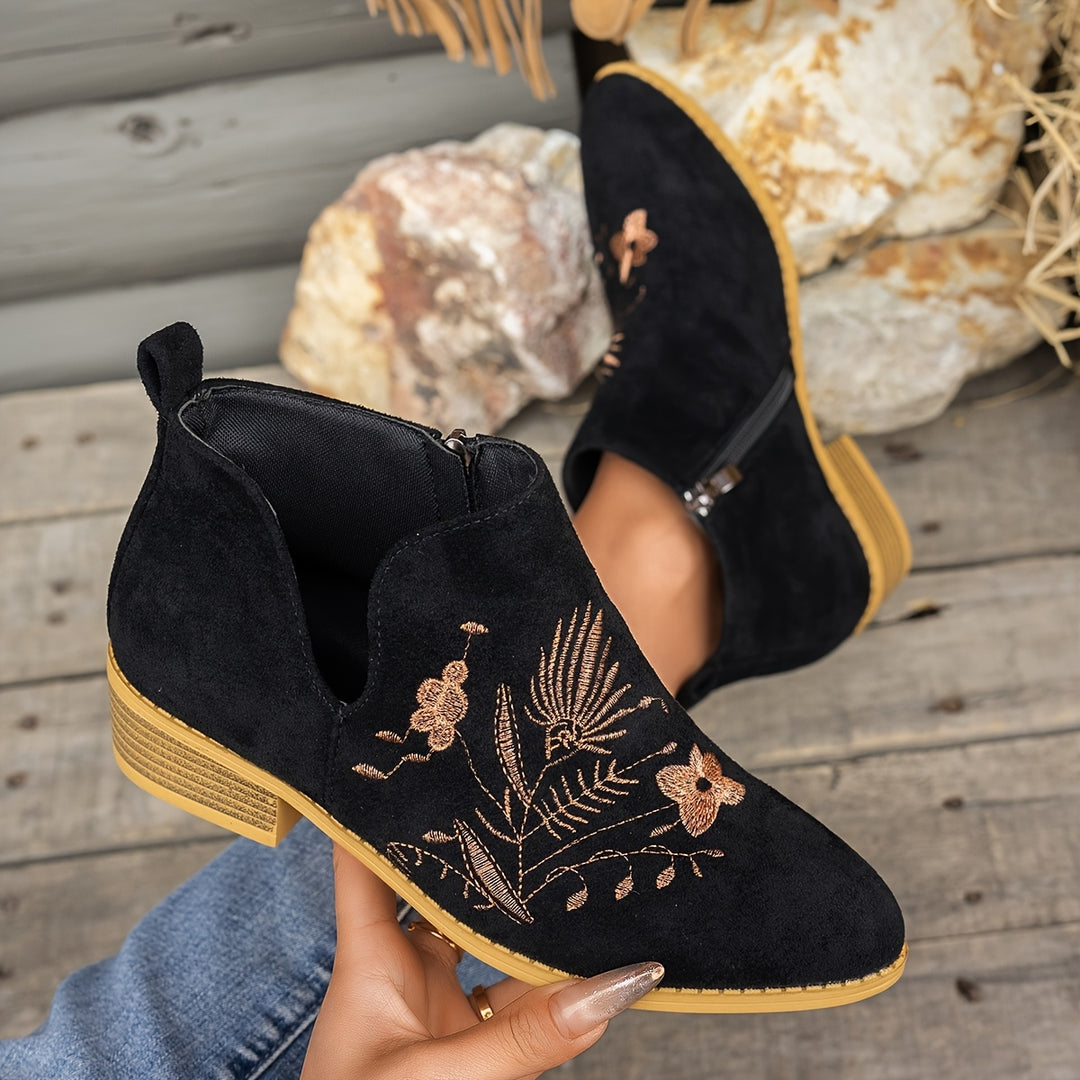 Women's embroidered ankle boots in black – held
