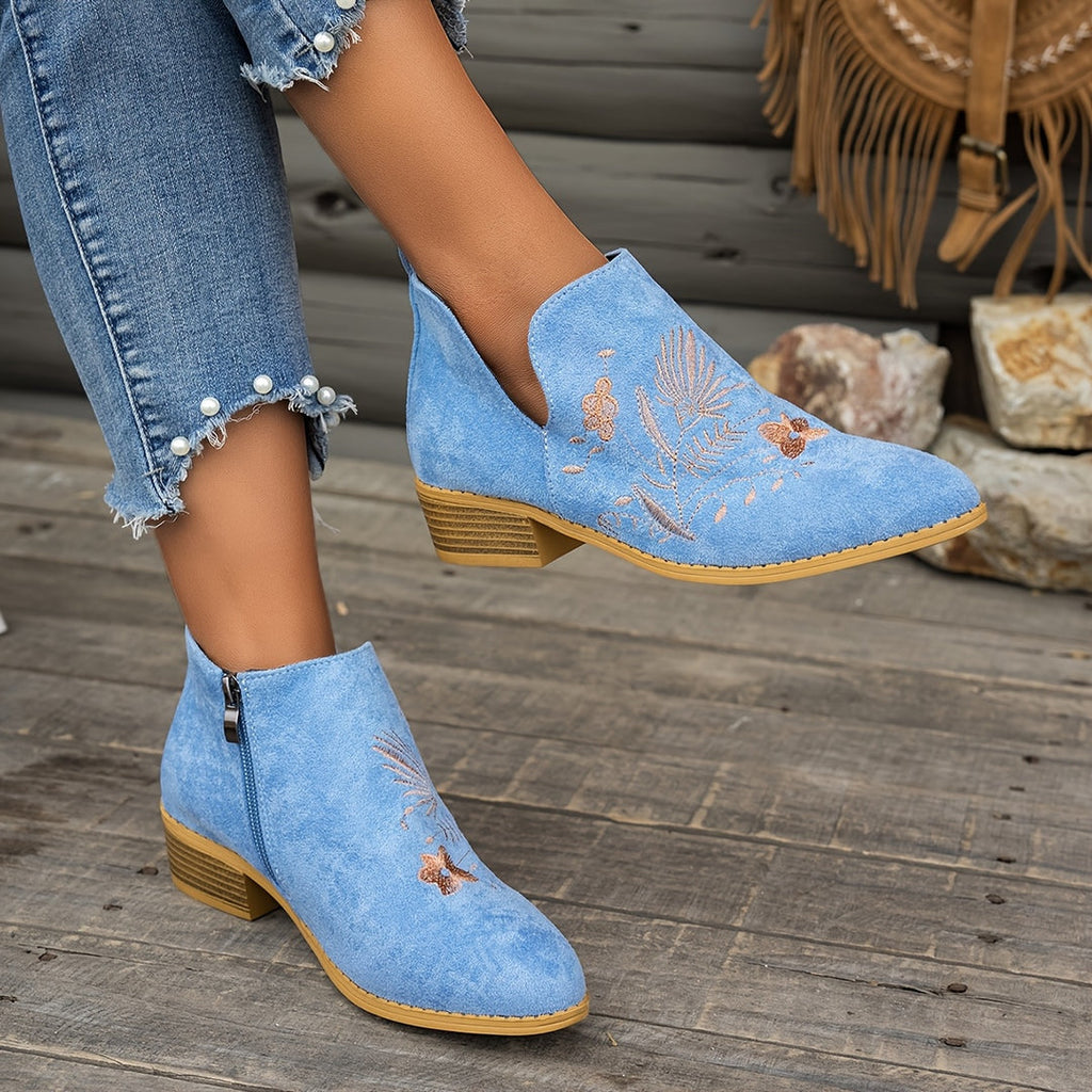 Women's embroidered ankle boots in sky blue – side zip