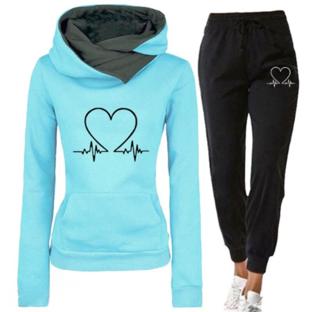 Women's heartbeat print hoodie and jogger set in sky blue