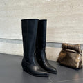 Women's Pointed Toe Knee-High Boots in black
