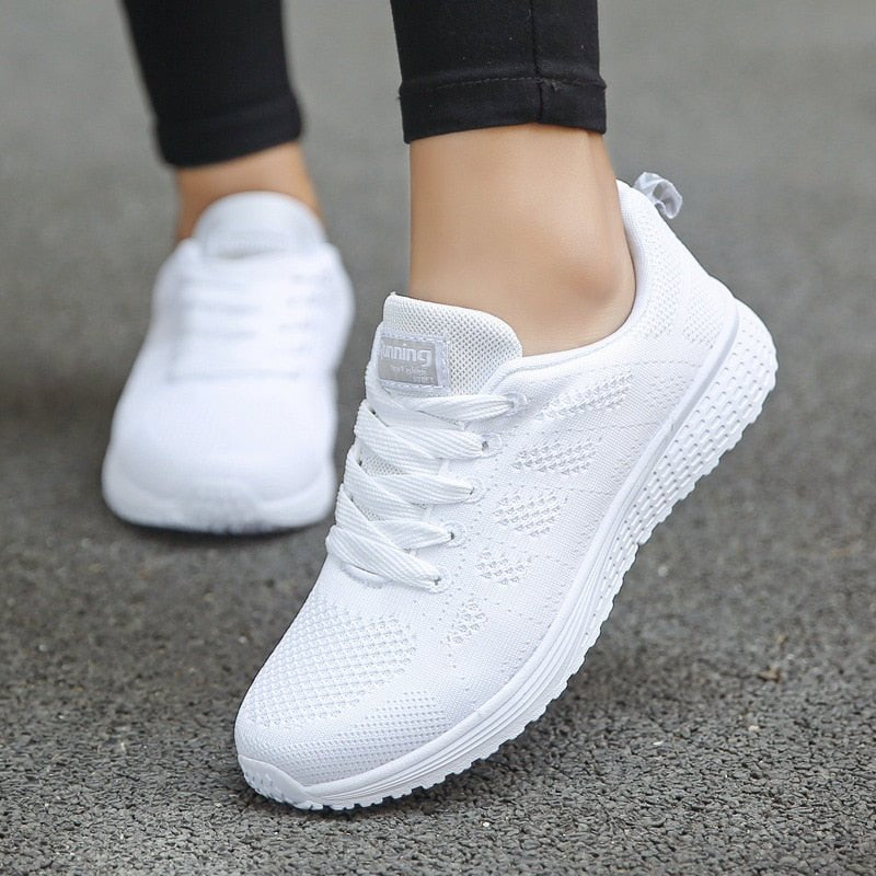 Women's Knit Trainers in white