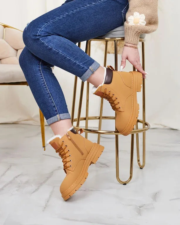 Women's Lined Lace-Up Ankle Boots