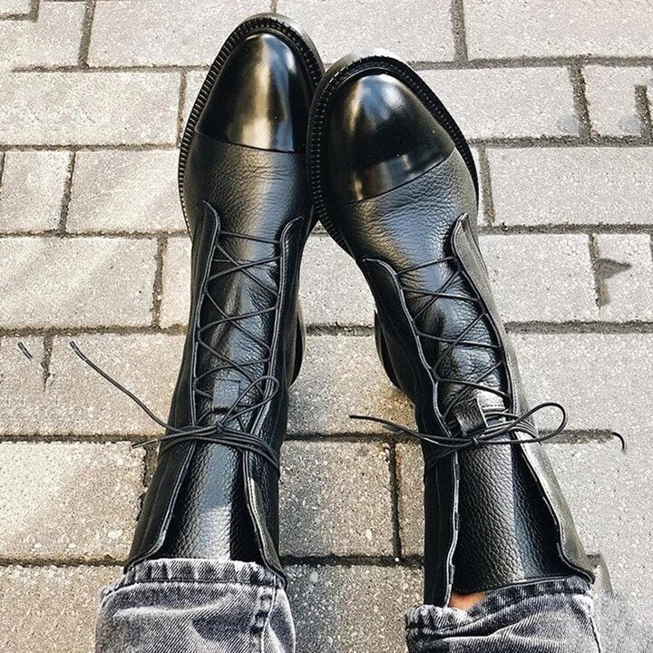 Women's lace-up mid-calf boots in black – top view