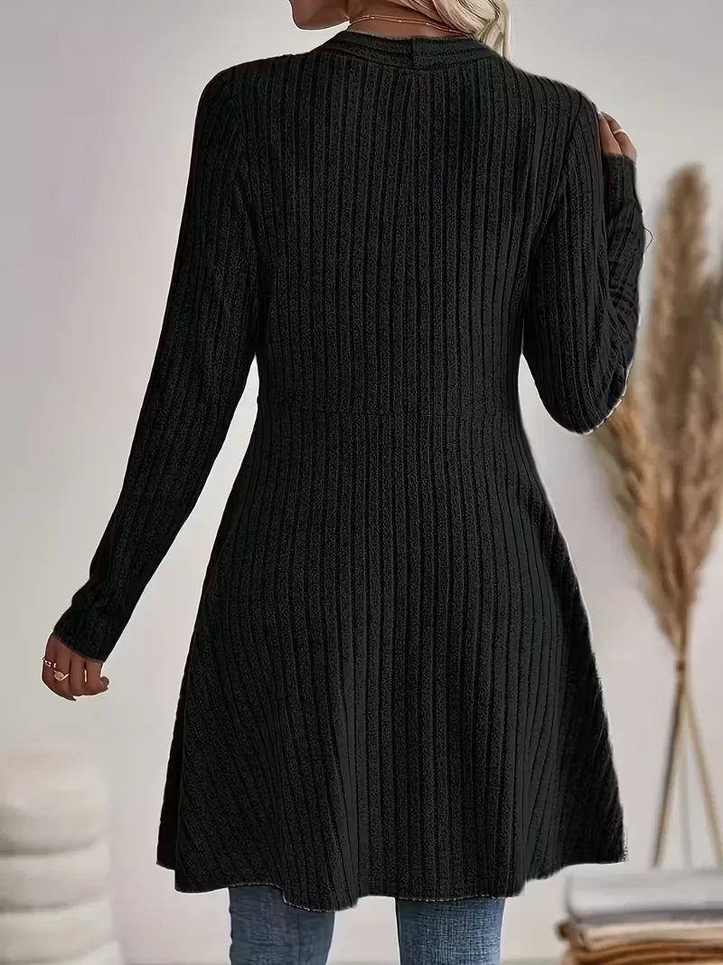 Women's long ribbed knit cardigan in black – back view
