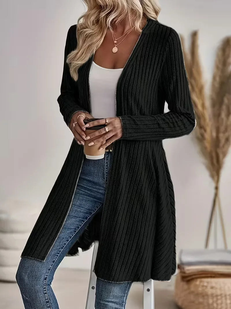 Women's long ribbed knit cardigan in black – side view