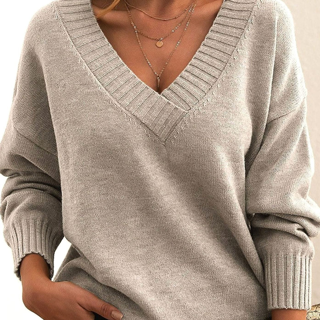 Women's Oversized V-Neck Knit Sweater in beige