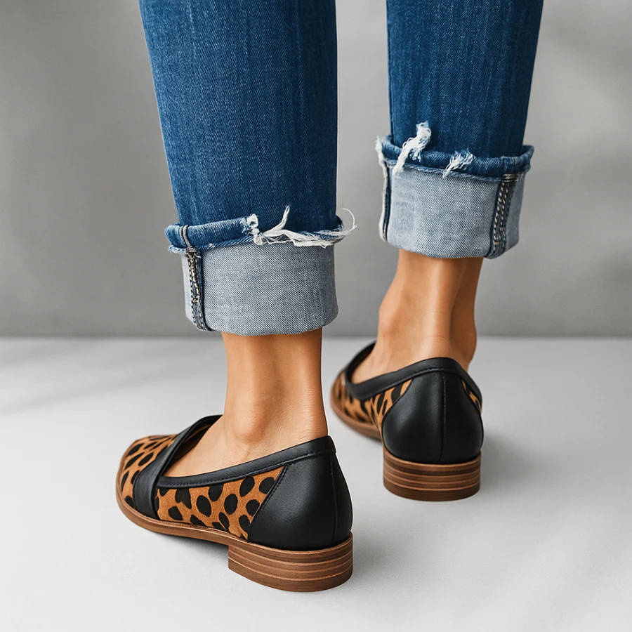 Women's pointed suede-look loafers in leopard – side view