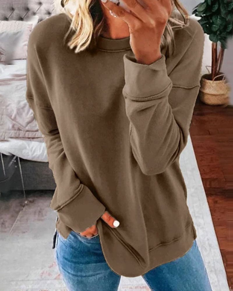 Women's Relaxed Round Neck Sweater in khaki