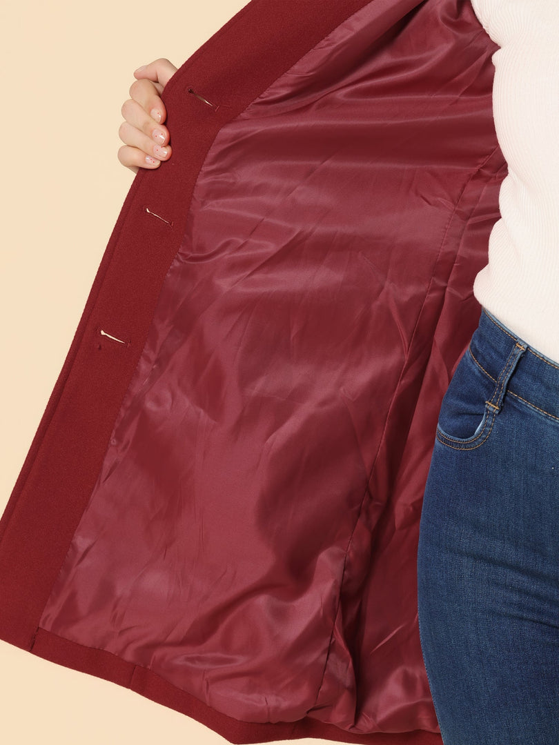 Lining of the burgundy single-breasted collar coat
