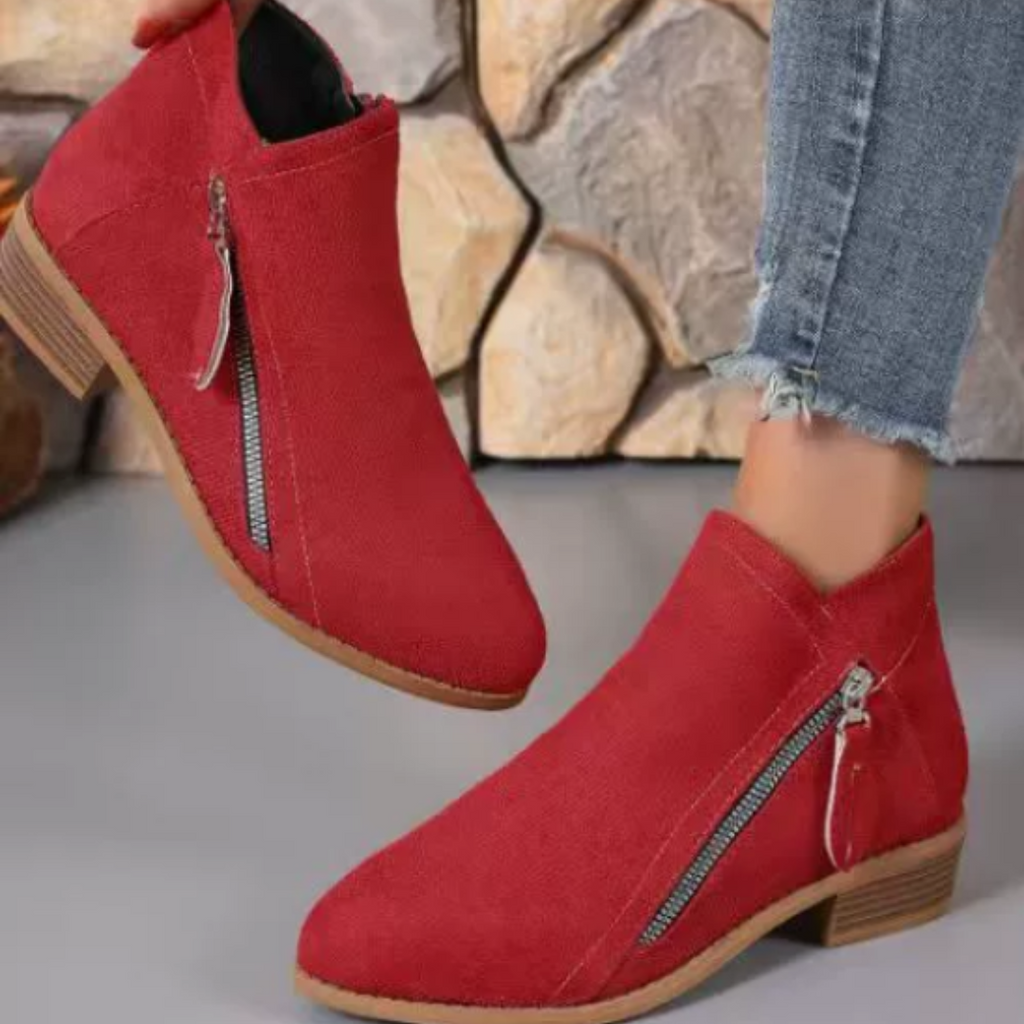 Women's side zip ankle boots in red – pair