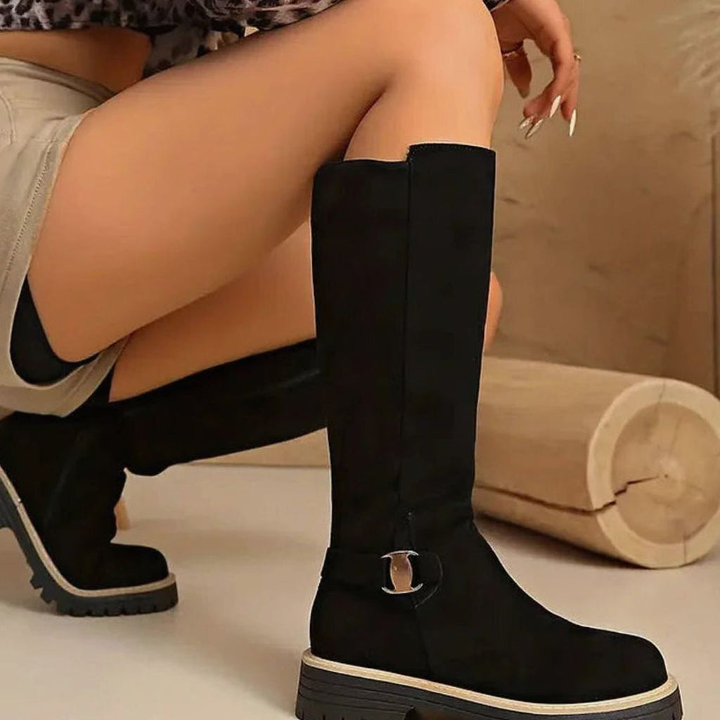 Women's suede-look knee-high boots in black – seated
