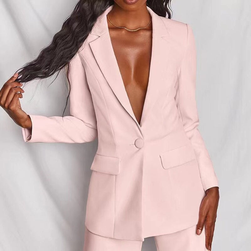 Women's two-piece trouser suit with tailored blazer in light pink – alternate view