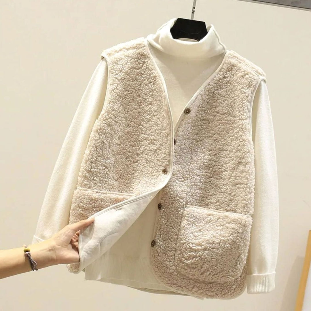 Women's Teddy Button Gilet in cream