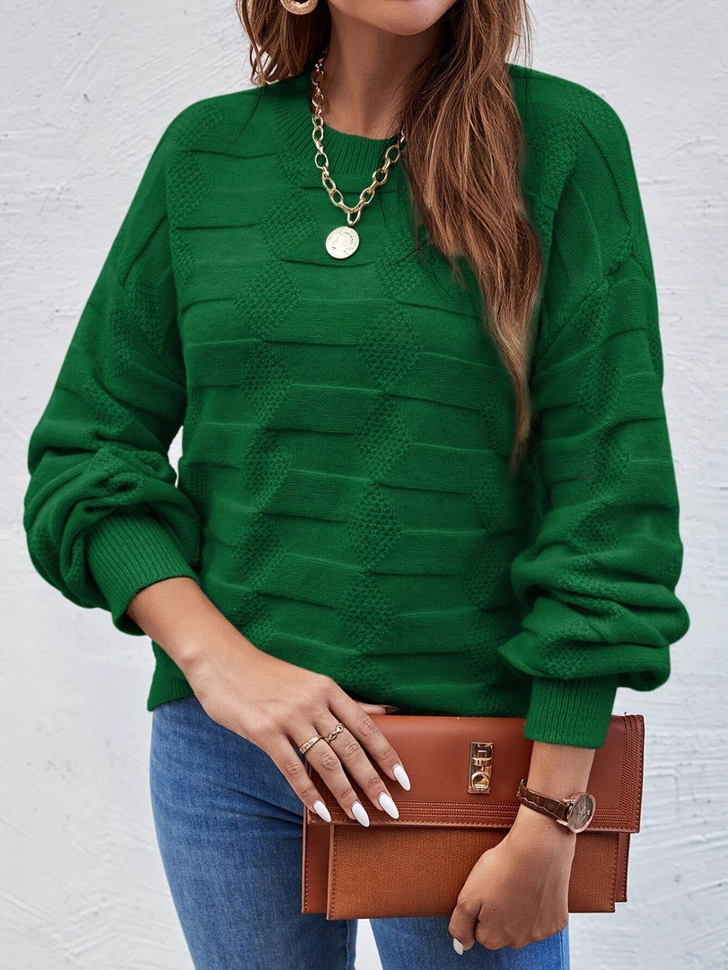 Women's textured round neck sweater in green – front view