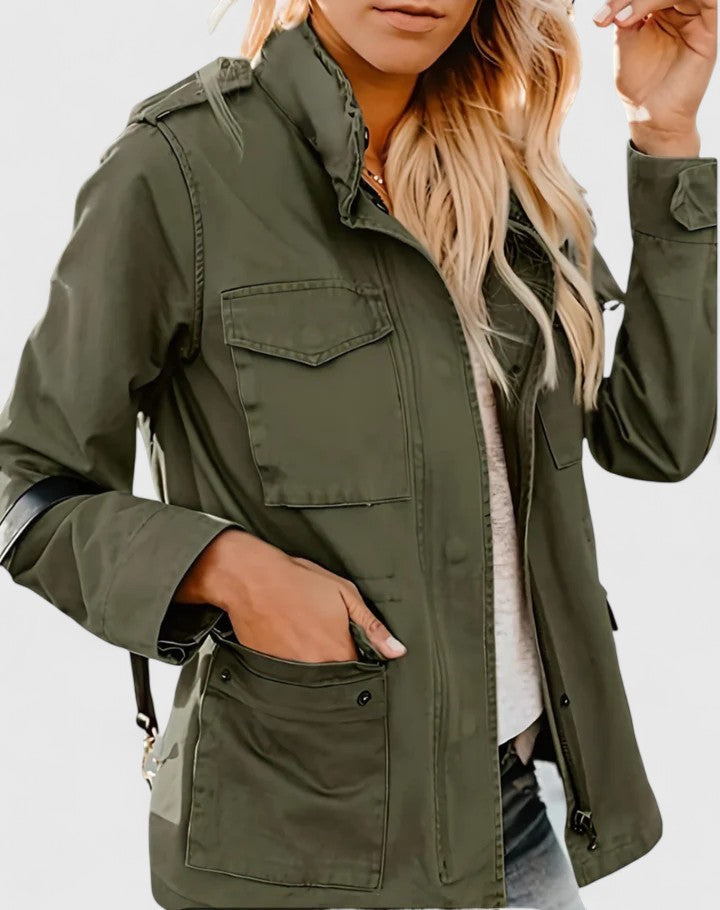 Women's utility jacket in army green – front view