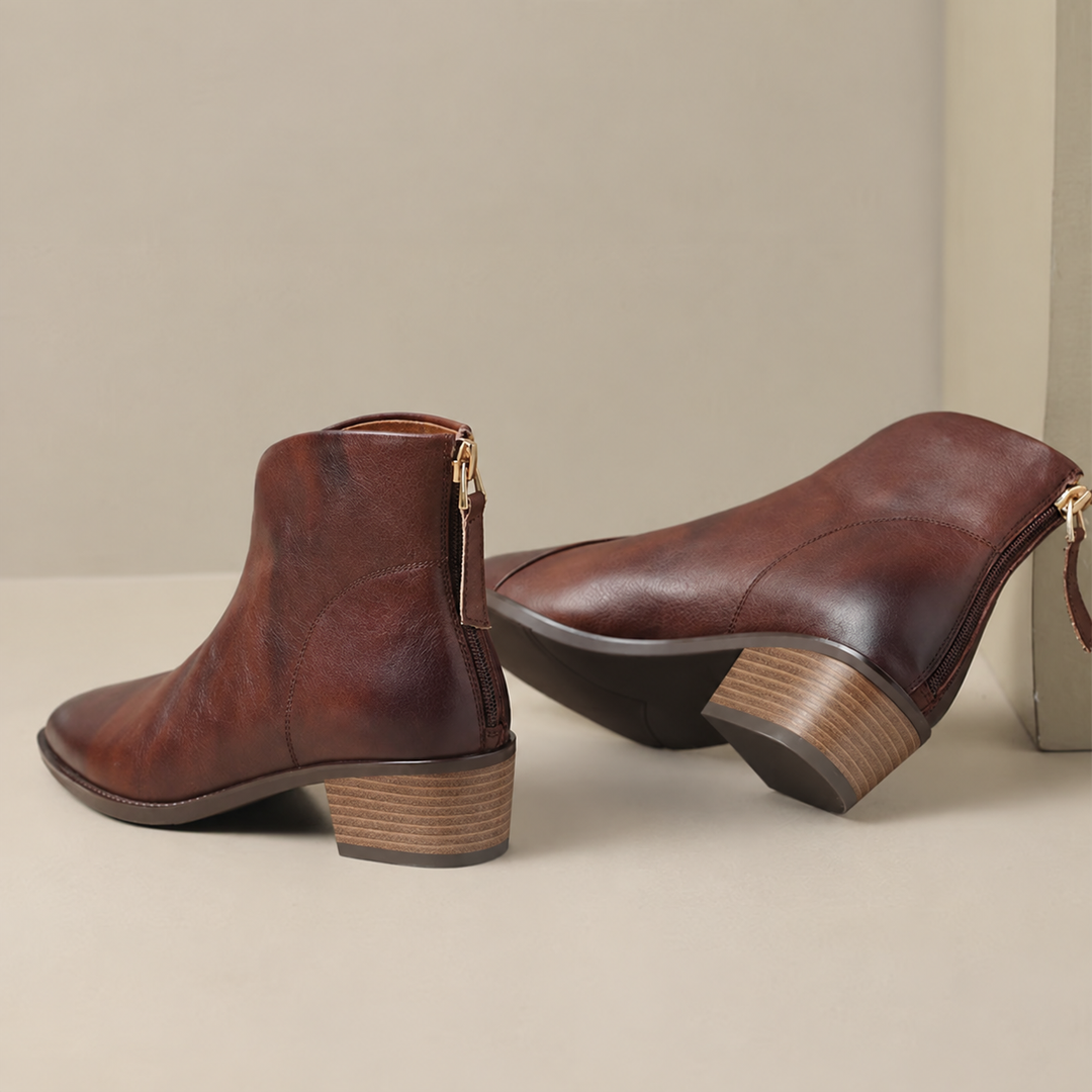 Women's V-cut ankle boots in brown – pair