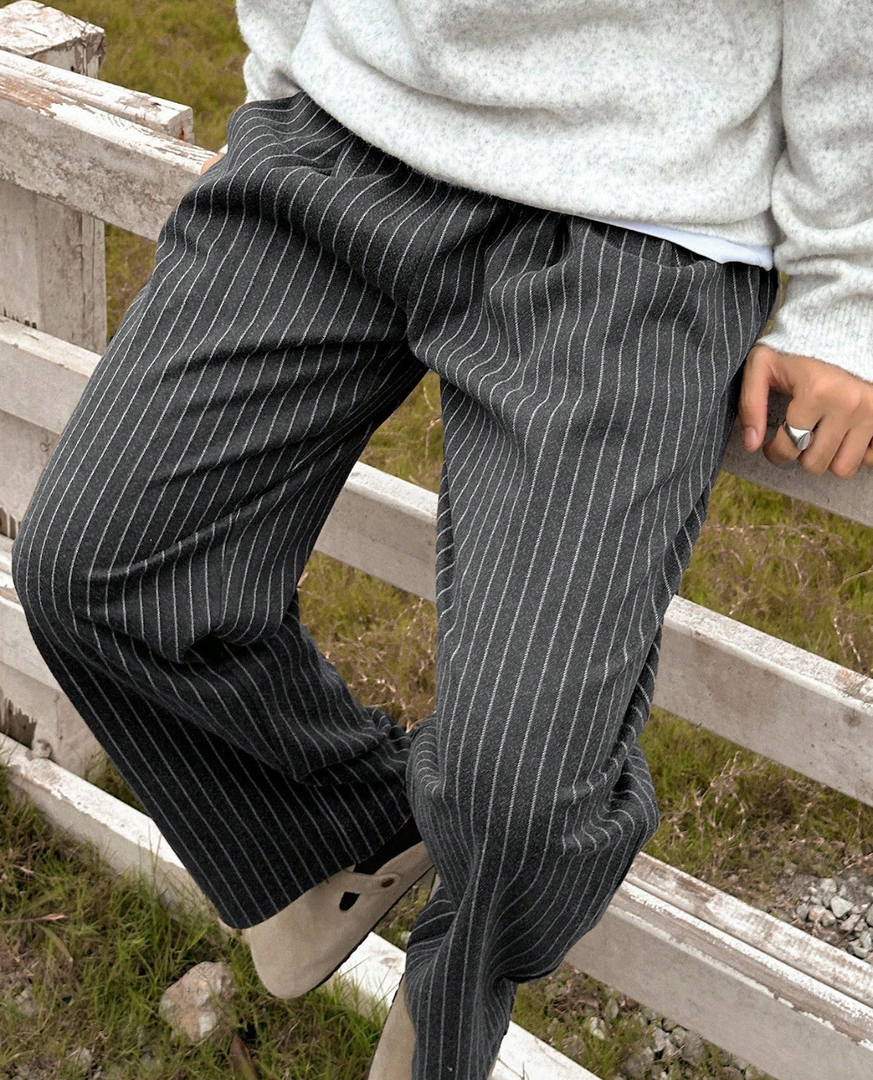 Women's Pinstripe Wide Leg Trousers in black